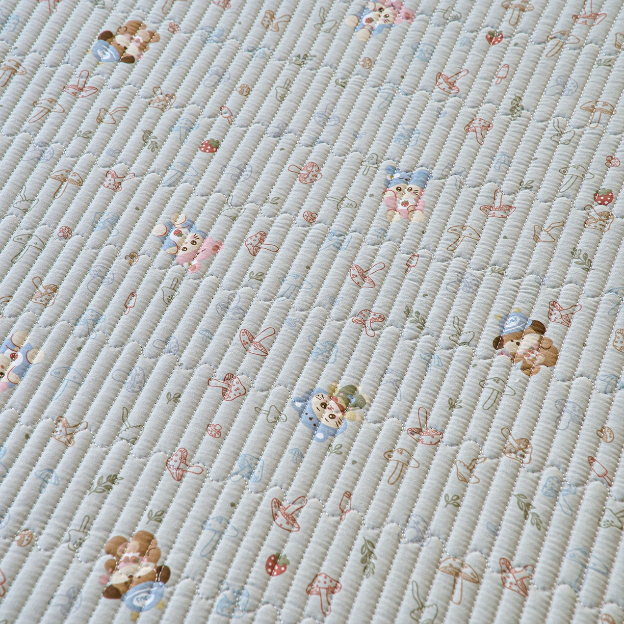 91家纺网 家纺一手货源 找家纺 X猫先生 2025新款棉加绒床垫一面全棉一面牛奶绒床褥垫软床垫床盖四季通用 蘑菇小镇(A棉B绒）