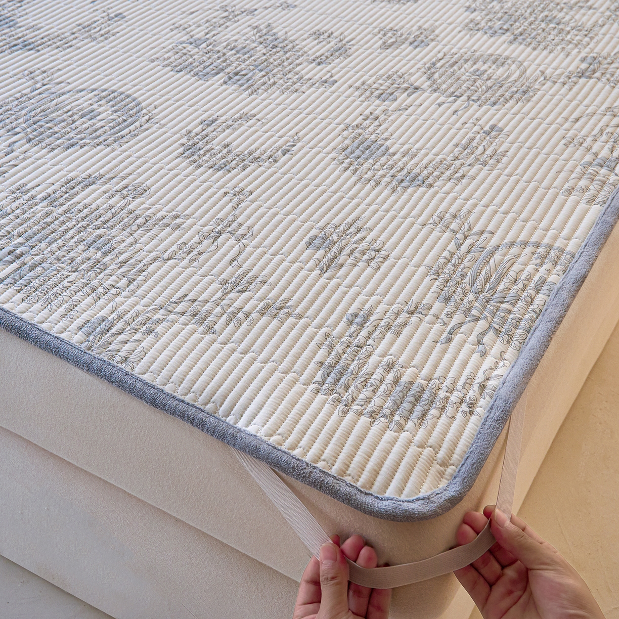 91家纺网 家纺一手货源 找家纺 X猫先生 2025新款棉加绒床垫一面全棉一面牛奶绒床褥垫软床垫床盖四季通用 莫奈花园(A棉B绒）