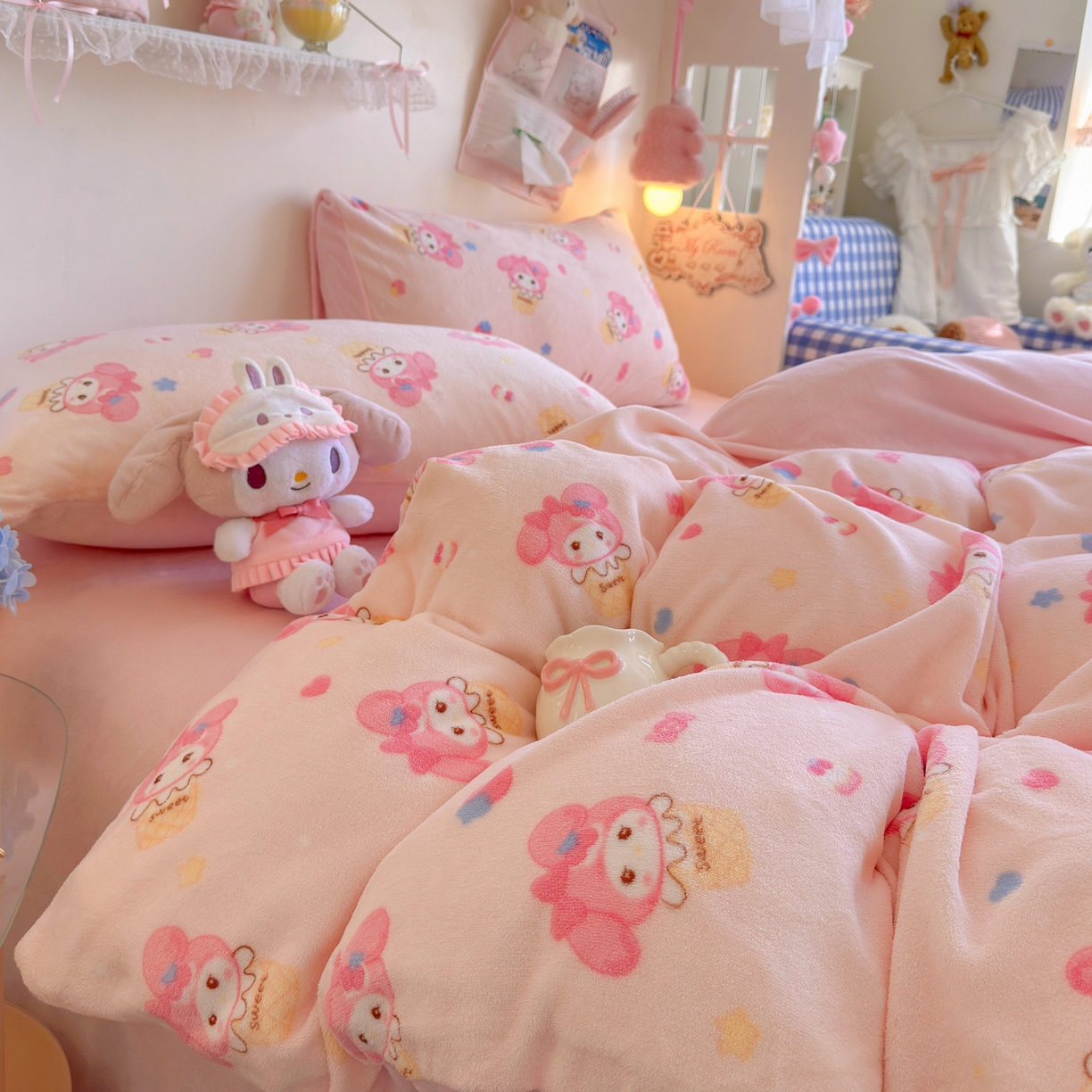 91家纺网 家纺一手货源 找家纺 初念 2025新款加厚高克重保暖可爱系牛奶绒床品套件系列（小红书推荐）（提供买家秀） 小美甜品屋