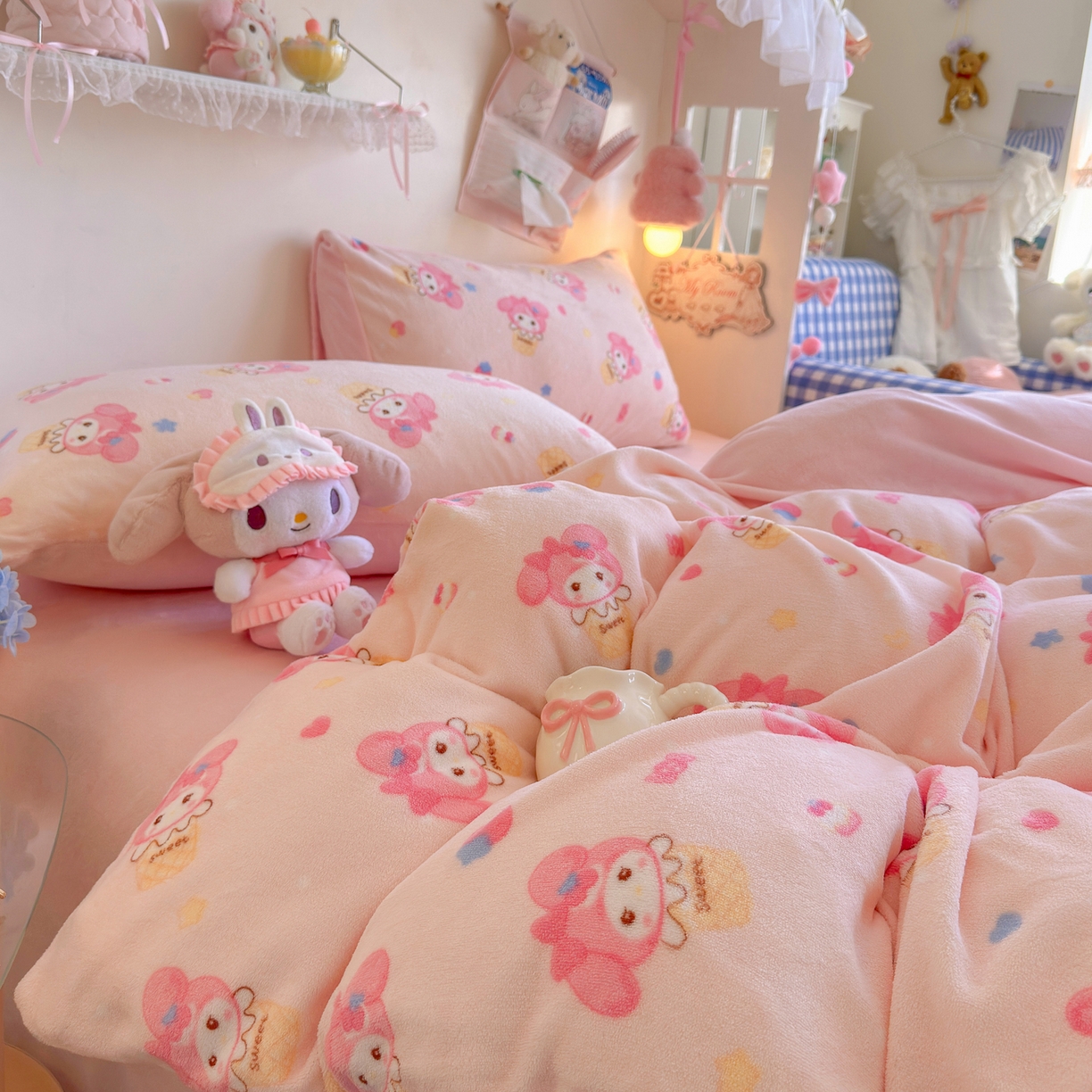 91家纺网 家纺一手货源 找家纺 初念 2025新款加厚高克重保暖可爱系牛奶绒床品套件系列（小红书推荐）（提供买家秀） 小美甜品屋