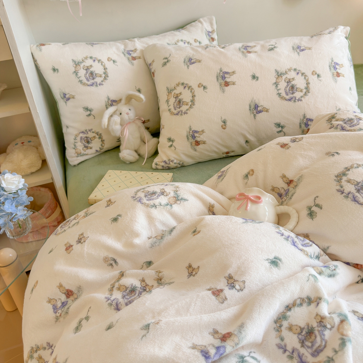 91家纺网 家纺一手货源 找家纺 初念 2025新款加厚高克重保暖可爱系牛奶绒床品套件系列（小红书推荐）（提供买家秀） 小兔幻境