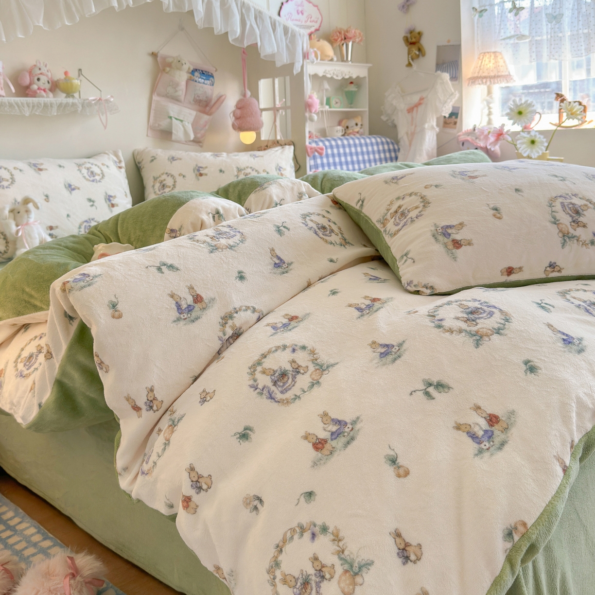 91家纺网 家纺一手货源 找家纺 初念 2025新款加厚高克重保暖可爱系牛奶绒床品套件系列（小红书推荐）（提供买家秀） 小兔幻境