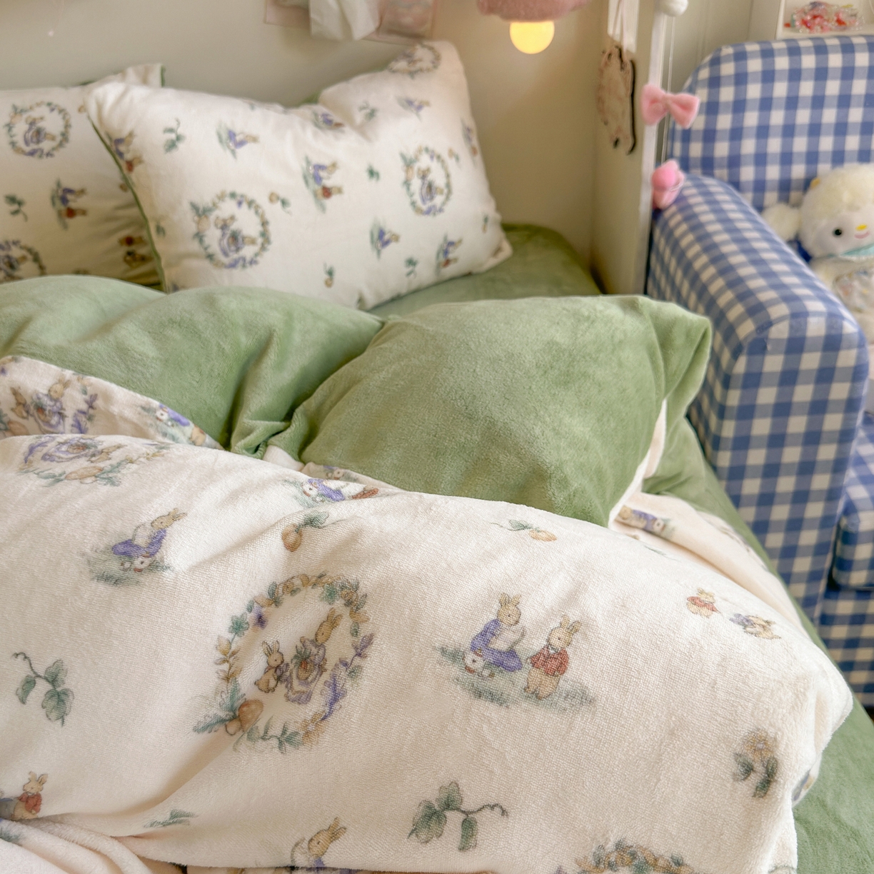 91家纺网 家纺一手货源 找家纺 初念 2025新款加厚高克重保暖可爱系牛奶绒床品套件系列（小红书推荐）（提供买家秀） 小兔幻境