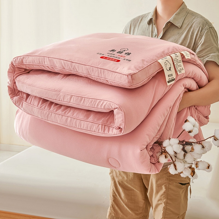 91家纺网 家纺一手货源 找家纺 星航家纺 2025新款立体新疆花被 立体棉花被 温柔粉