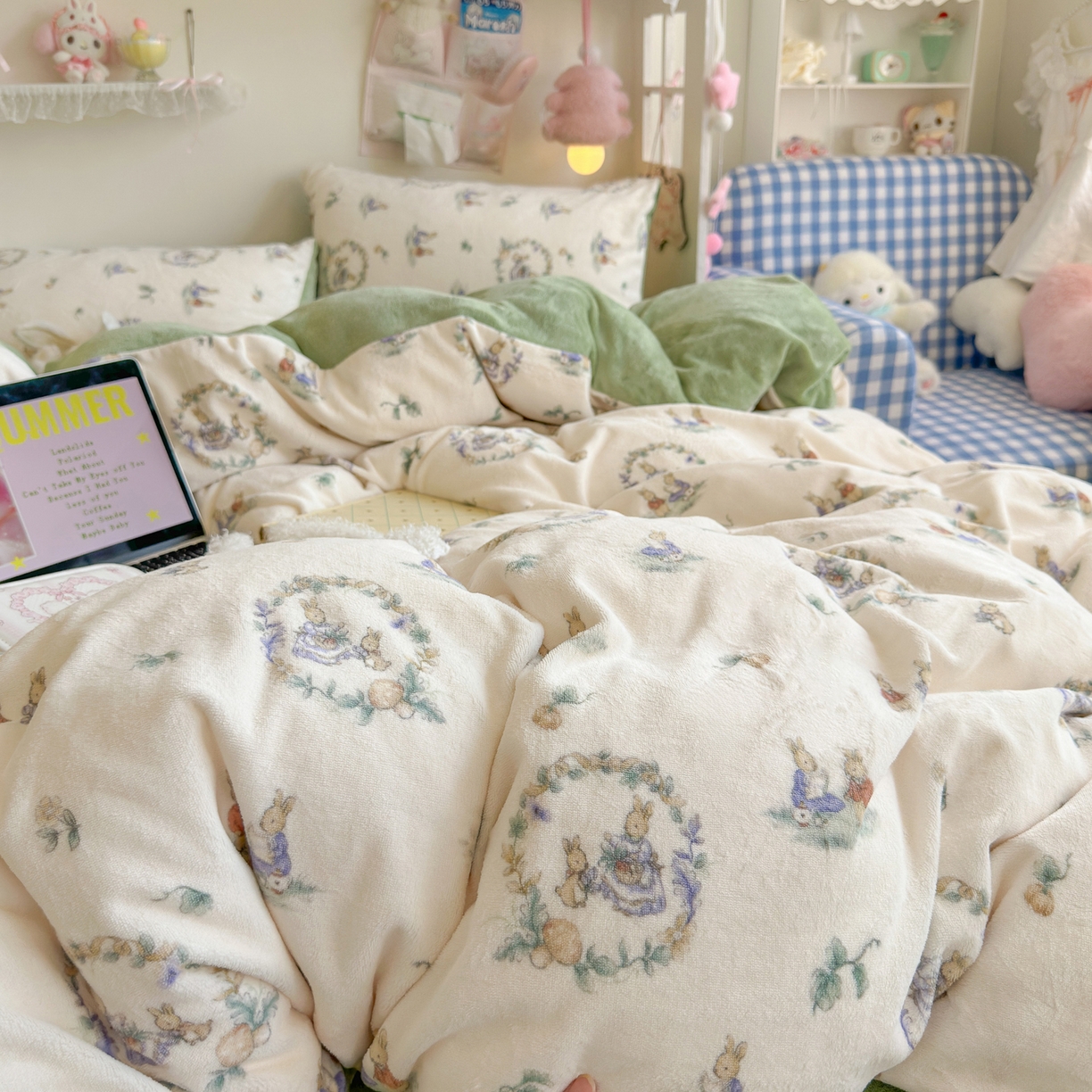 91家纺网 家纺一手货源 找家纺 初念 2025新款加厚高克重保暖可爱系牛奶绒床品套件系列（小红书推荐）（提供买家秀） 小兔幻境