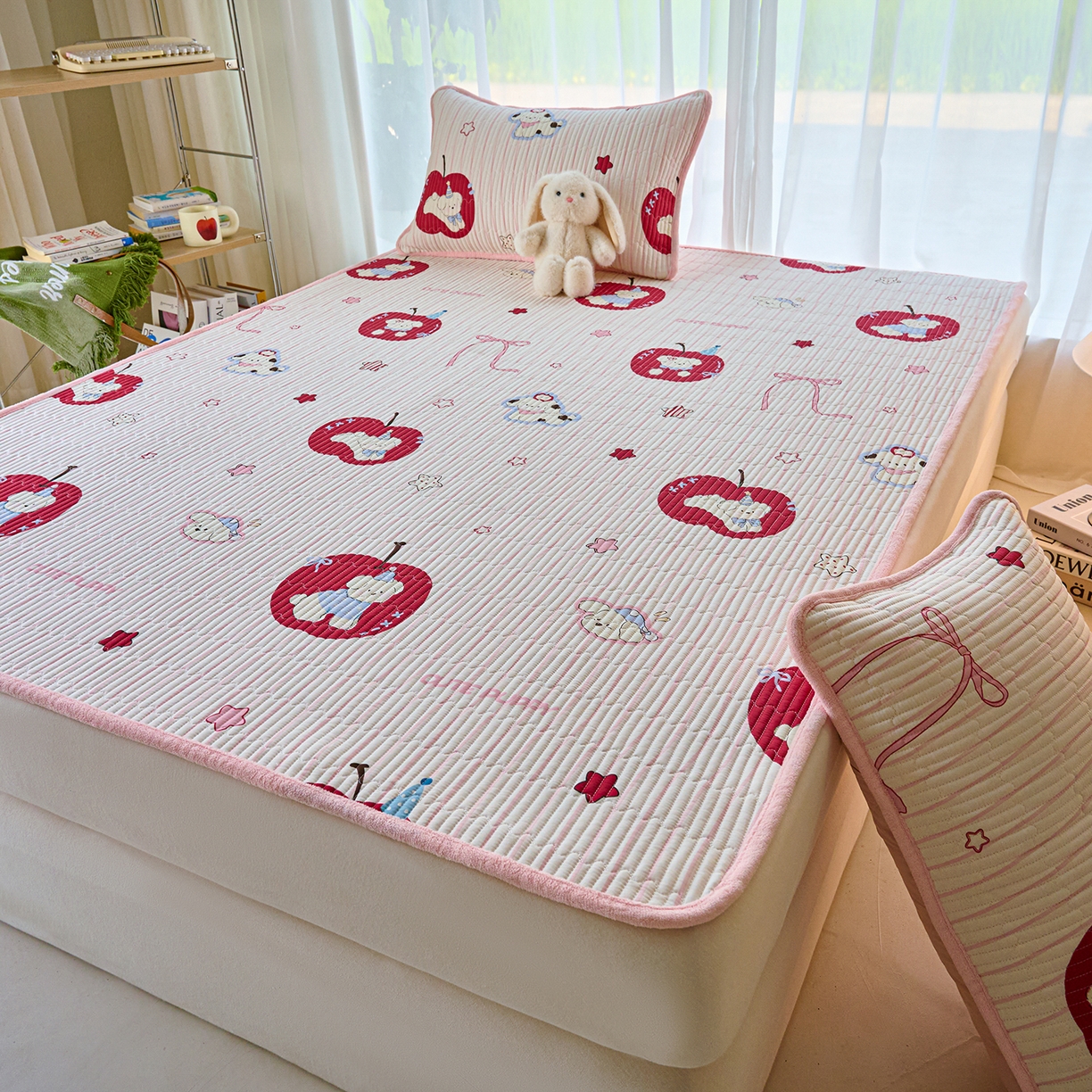 91家纺网 家纺一手货源 找家纺 X猫先生 2025新款棉加绒床垫一面全棉一面牛奶绒床褥垫软床垫床盖四季通用 甜心苹果派（A棉B绒）
