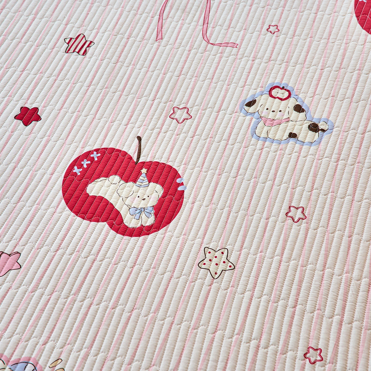 91家纺网 家纺一手货源 找家纺 X猫先生 2025新款棉加绒床垫一面全棉一面牛奶绒床褥垫软床垫床盖四季通用 甜心苹果派（A棉B绒）