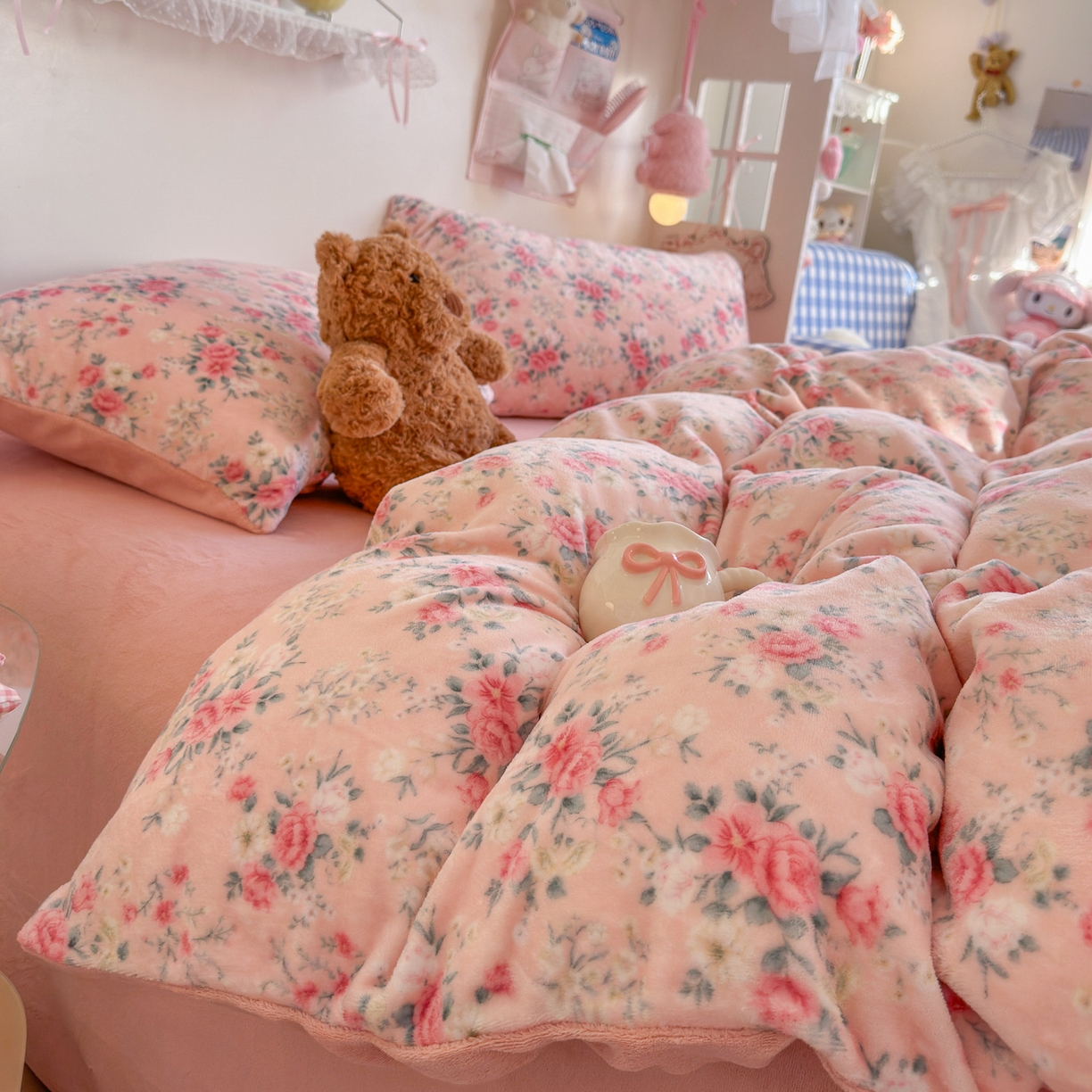 91家纺网 家纺一手货源 找家纺 初念 2025新款加厚高克重保暖可爱系牛奶绒床品套件系列（小红书推荐）（提供买家秀） 星辰闪烁