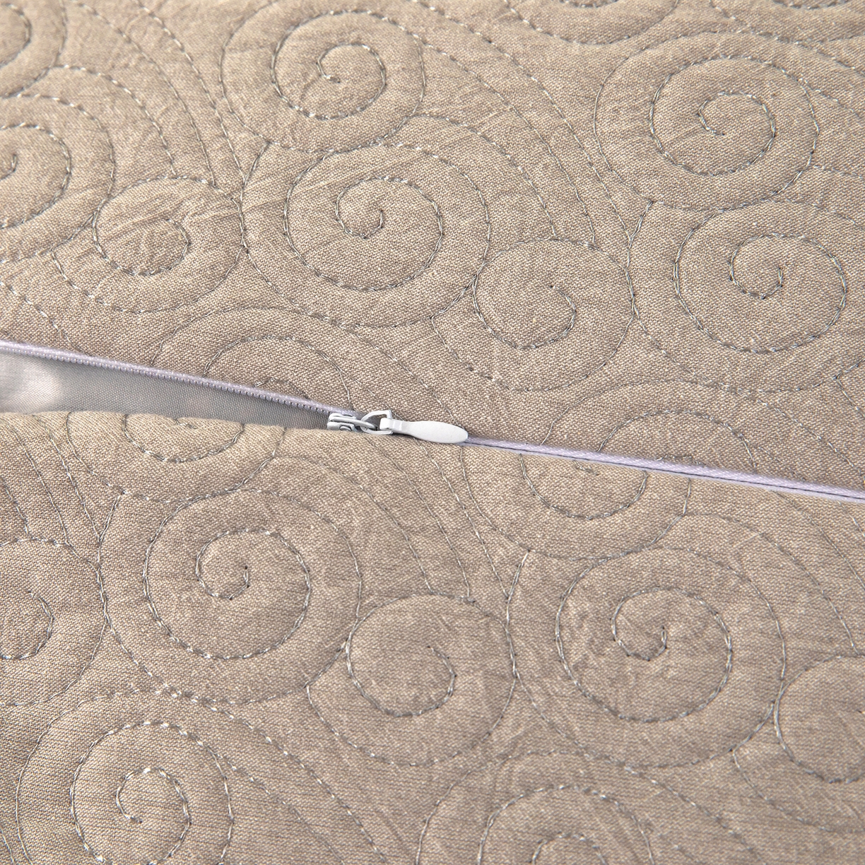 91家纺网 家纺一手货源 找家纺 （总）枕之坊 2025新款羽梦云荞双面荞麦枕护颈枕头