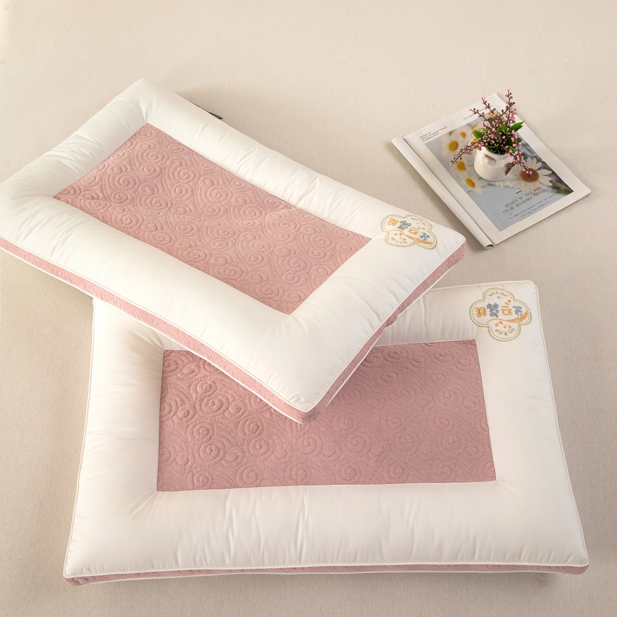 91家纺网 家纺一手货源 找家纺 枕之坊 2025新款羽梦云荞双面荞麦枕护颈枕头 粉色