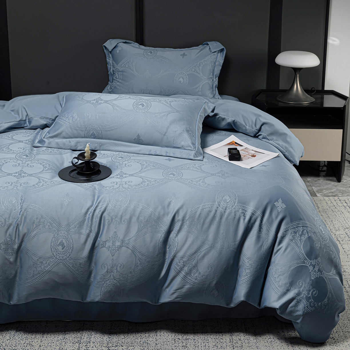 91家纺网 家纺一手货源 找家纺 暖芯优选 2025新款欧式轻奢风直播热款贡缎提花四件套床单床笠款 经典蓝