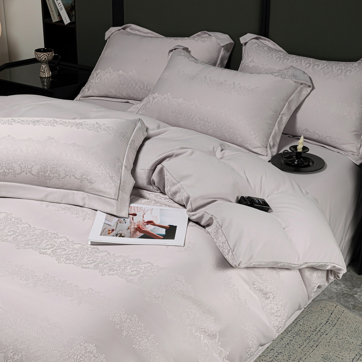 91家纺网 家纺一手货源 找家纺 暖芯优选 2025新款欧式轻奢风直播热款贡缎提花四件套床单床笠款 月光灰