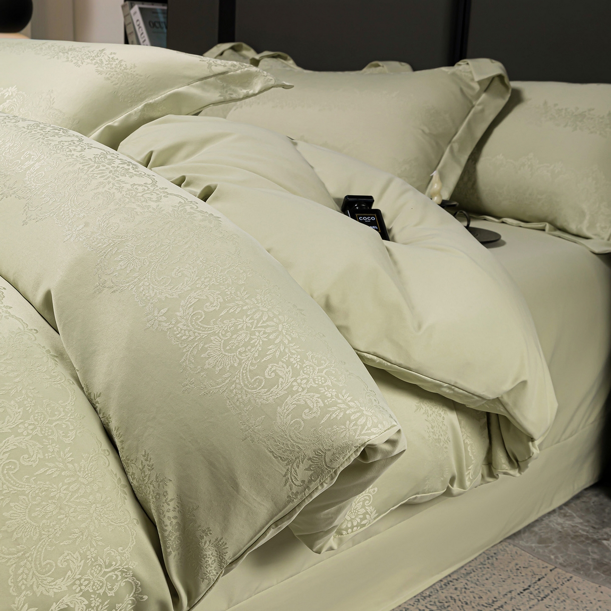 91家纺网 家纺一手货源 找家纺 暖芯优选 2025新款欧式轻奢风直播热款贡缎提花四件套床单床笠款 小春野