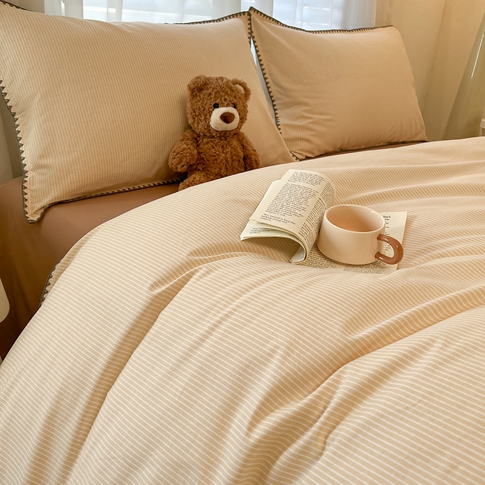 91家纺网 家纺一手货源 找家纺 莱茵家居 2025新款全棉磨毛贝壳边四件套 雾丝-晨露米