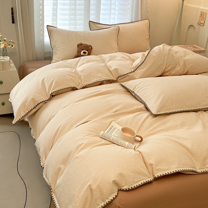 91家纺网 家纺一手货源 找家纺 莱茵家居 2025新款全棉磨毛贝壳边四件套 雾丝-晨露米