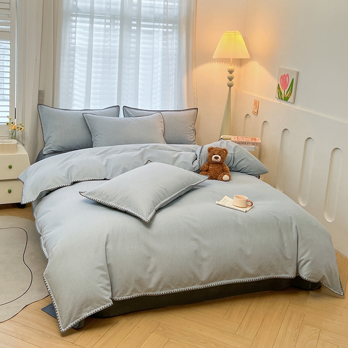 91家纺网 家纺一手货源 找家纺 莱茵家居 2025新款全棉磨毛贝壳边四件套 雾丝-青花蓝