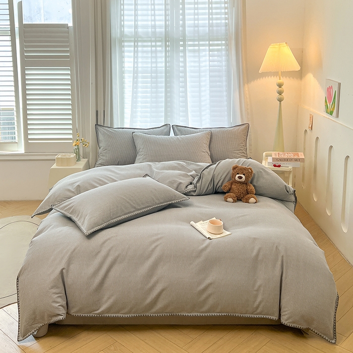 91家纺网 家纺一手货源 找家纺 莱茵家居 2025新款全棉磨毛贝壳边四件套 雾丝-云絮灰