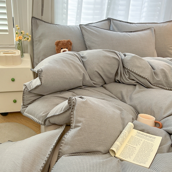 91家纺网 家纺一手货源 找家纺 莱茵家居 2025新款全棉磨毛贝壳边四件套 雾丝-云絮灰