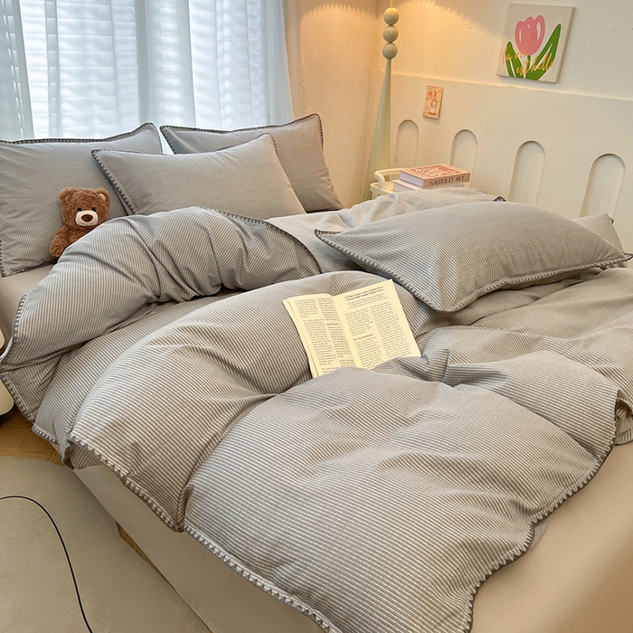 91家纺网 家纺一手货源 找家纺 莱茵家居 2025新款全棉磨毛贝壳边四件套 雾丝-云絮灰