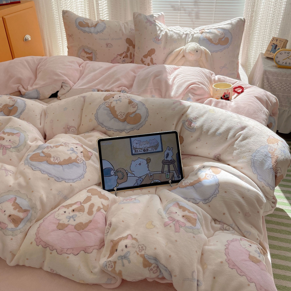 六巷胡同 2025新款INS卡通A类200克牛奶绒基础款四件套（第一系） 基础款-萝莉猫咪崽