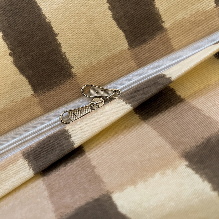 91家纺网 家纺一手货源 找家纺 莱茵家居 2025新款全棉磨毛贝壳边四件套 云格-可可拿铁