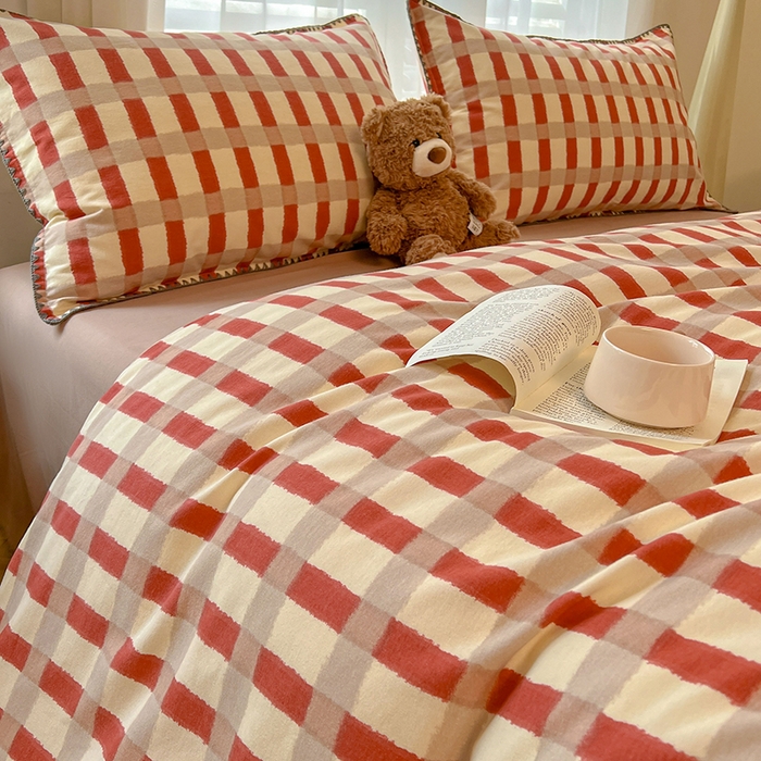 91家纺网 家纺一手货源 找家纺 莱茵家居 2025新款全棉磨毛贝壳边四件套 云格-红米焦糖