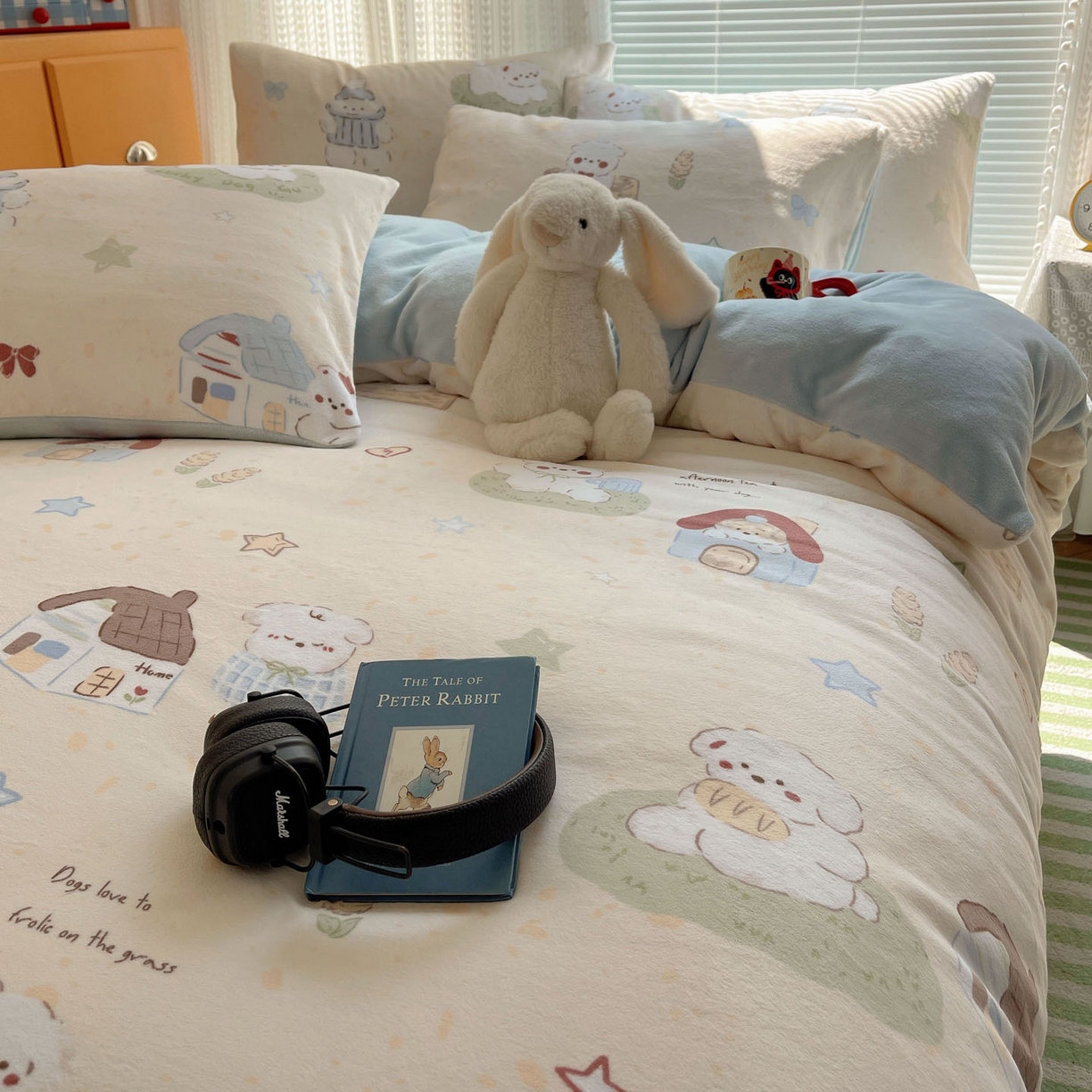 91家纺网 家纺一手货源 找家纺 六巷胡同 2025新款INS卡通A类200克牛奶绒基础款四件套（第一系） 基础款-奶萌修狗集