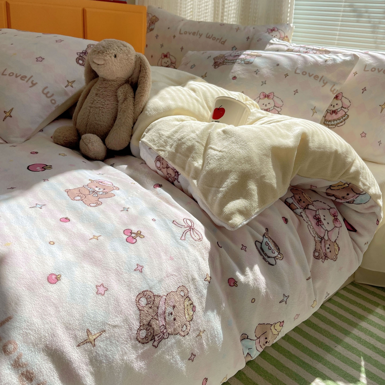 91家纺网 家纺一手货源 找家纺 六巷胡同 2025新款INS卡通A类200克牛奶绒基础款四件套（第一系） 基础款-星星宠物集