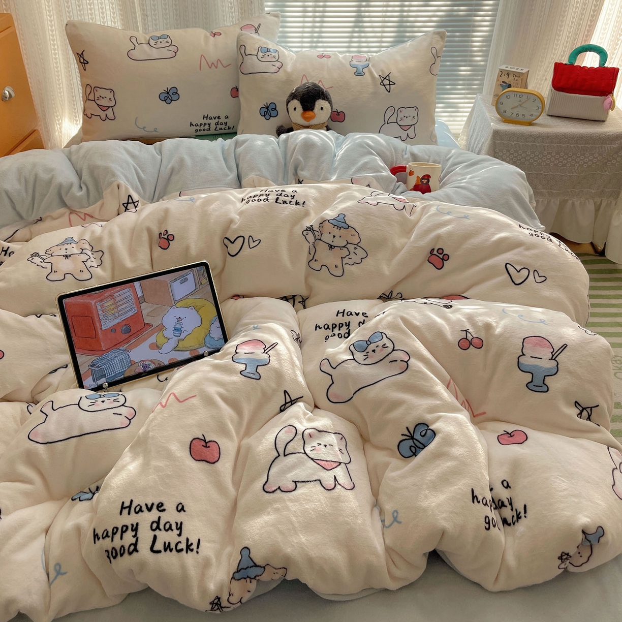 六巷胡同 2025新款INS卡通A类200克牛奶绒基础款四件套（第一系） 基础款-羞羞蝴蝶喵