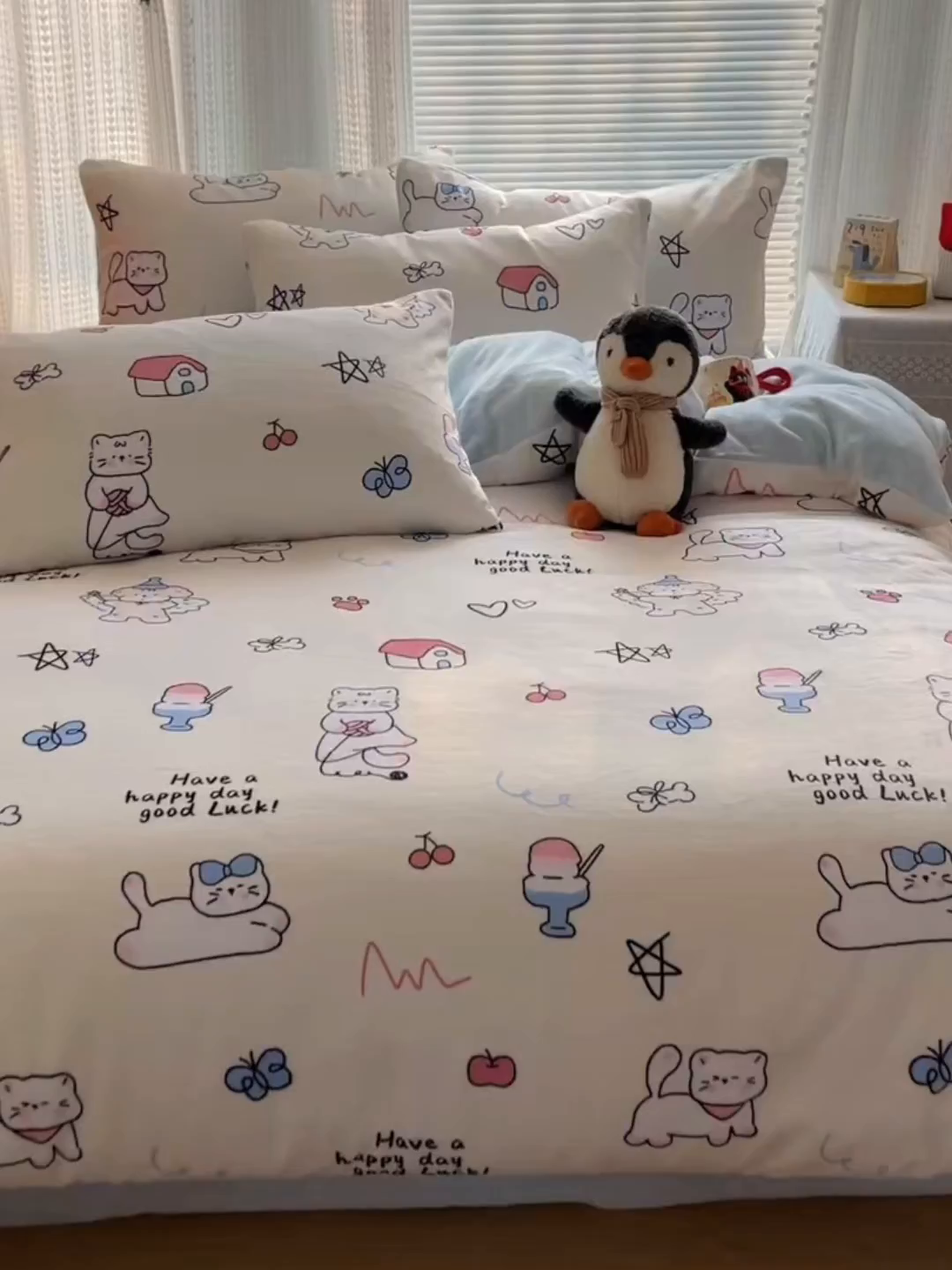 91家纺网 家纺一手货源 找家纺 六巷胡同 2025新款INS卡通A类200克牛奶绒基础款四件套（第一系） 基础款-羞羞蝴蝶喵