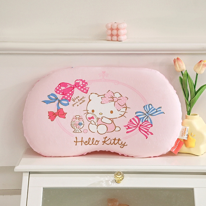 91家纺网 家纺一手货源 找家纺 八零年代  2025新款三丽鸥正版授权儿童分区护颈枕健康睡眠记忆棉枕头枕套可拆洗 美美KT