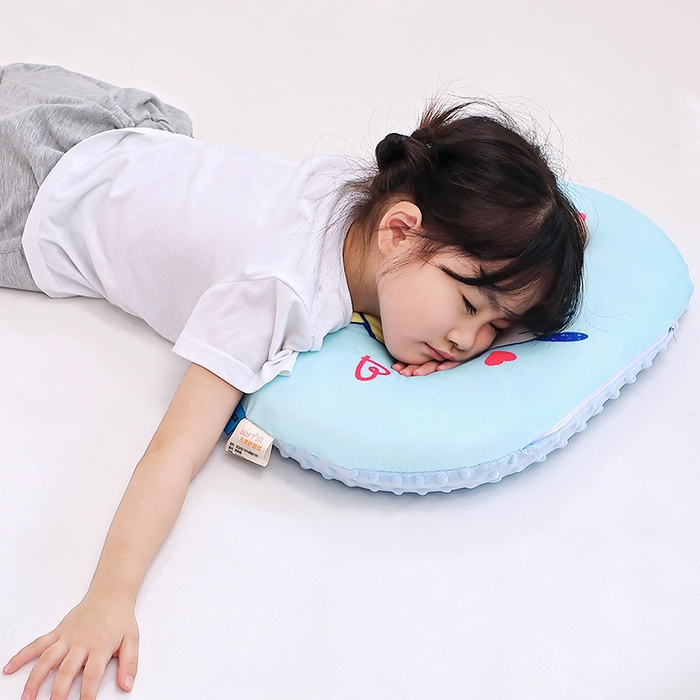 91家纺网 家纺一手货源 找家纺 八零年代  2025新款三丽鸥正版授权儿童分区护颈枕健康睡眠记忆棉枕头枕套可拆洗 帕恰狗