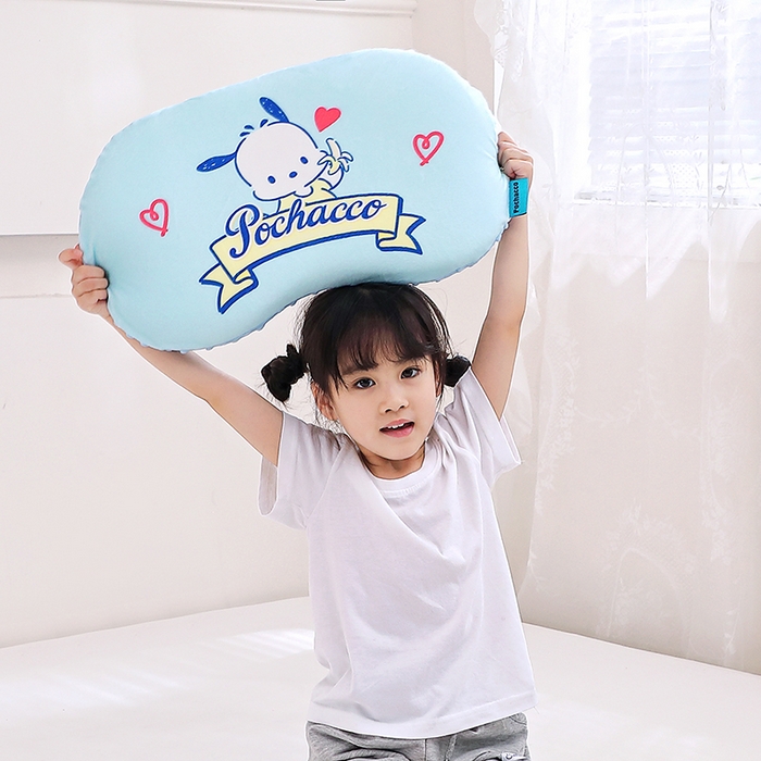 91家纺网 家纺一手货源 找家纺 八零年代  2025新款三丽鸥正版授权儿童分区护颈枕健康睡眠记忆棉枕头枕套可拆洗 帕恰狗