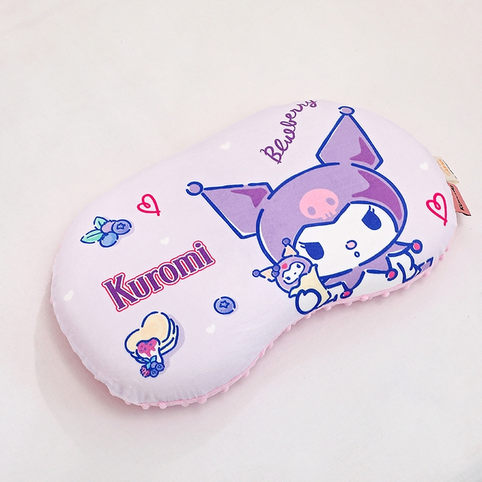 91家纺网 家纺一手货源 找家纺 八零年代  2025新款三丽鸥正版授权儿童分区护颈枕健康睡眠记忆棉枕头枕套可拆洗 甜甜库洛米