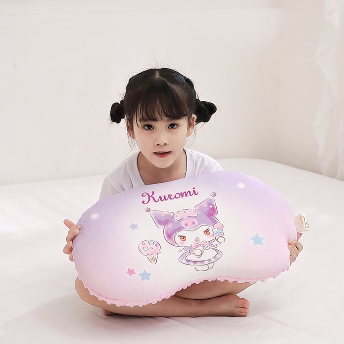 91家纺网 家纺一手货源 找家纺 八零年代  2025新款三丽鸥正版授权儿童分区护颈枕健康睡眠记忆棉枕头枕套可拆洗 炫彩库洛米