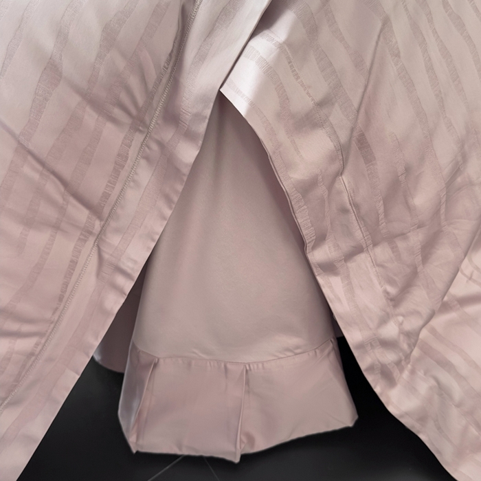 91家纺网 家纺一手货源 找家纺 金昱纺 2025新款50双股100支长绒棉贡缎提花高定四件套琉璃·藕粉