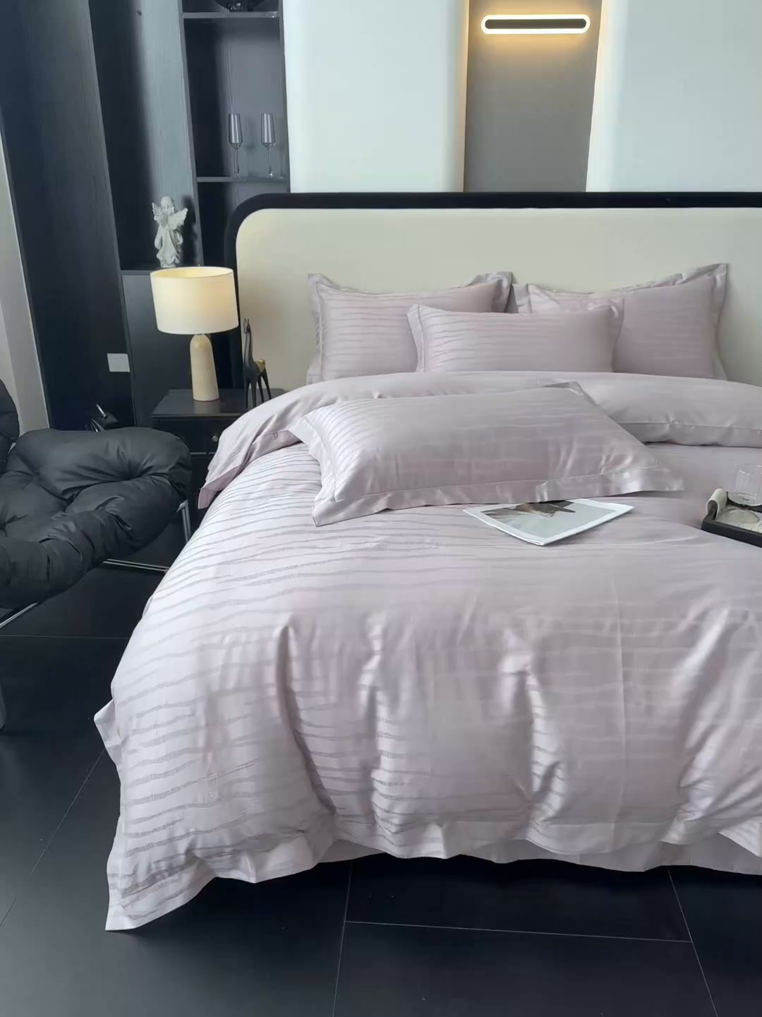 91家纺网 家纺一手货源 找家纺 金昱纺 2025新款50双股100支长绒棉贡缎提花高定四件套琉璃·藕粉