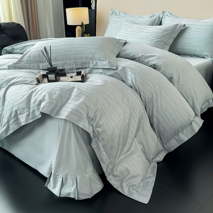 91家纺网 家纺一手货源 找家纺 金昱纺 2025新款50双股100支长绒棉贡缎提花高定四件套琉璃·青石兰