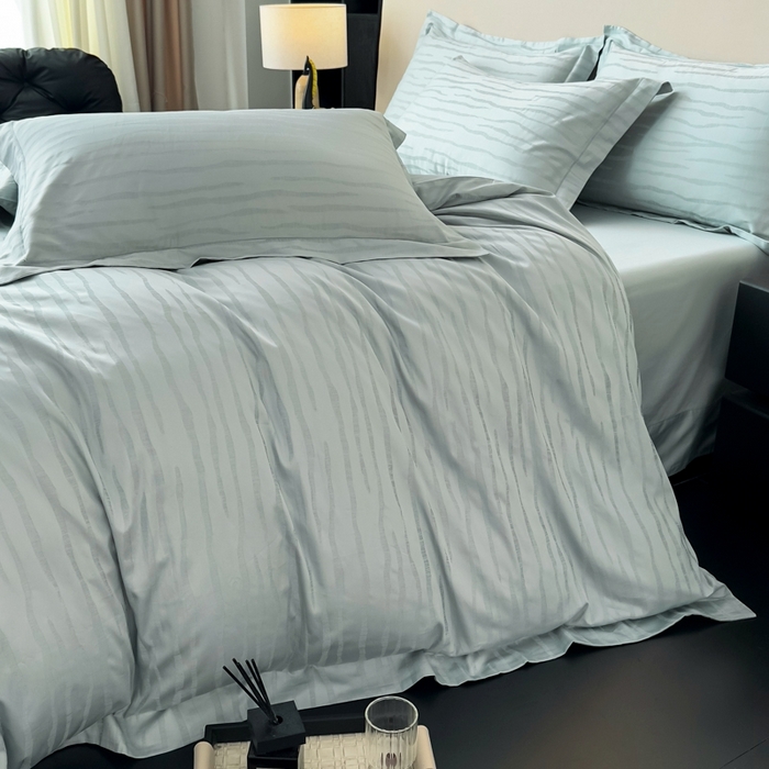 91家纺网 家纺一手货源 找家纺 金昱纺 2025新款50双股100支长绒棉贡缎提花高定四件套琉璃·青石兰