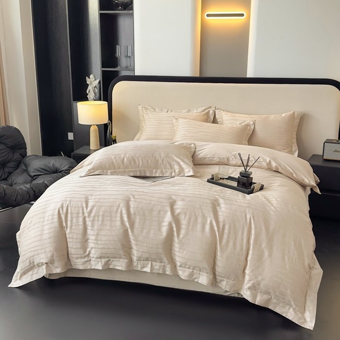 91家纺网 家纺一手货源 找家纺 金昱纺 2025新款50双股100支长绒棉贡缎提花高定四件套琉璃·香槟色