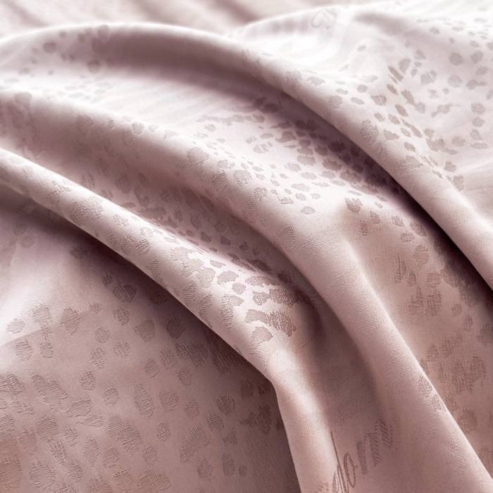 91家纺网 家纺一手货源 找家纺 金昱纺 2025新款50双股100支长绒棉贡缎提花高定四件套轻奢部落·玉粉