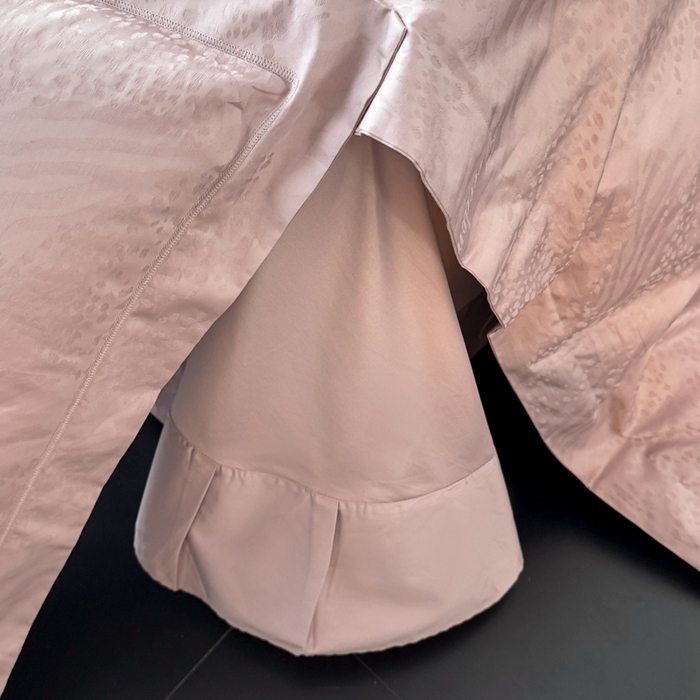 91家纺网 家纺一手货源 找家纺 金昱纺 2025新款50双股100支长绒棉贡缎提花高定四件套轻奢部落·玉粉