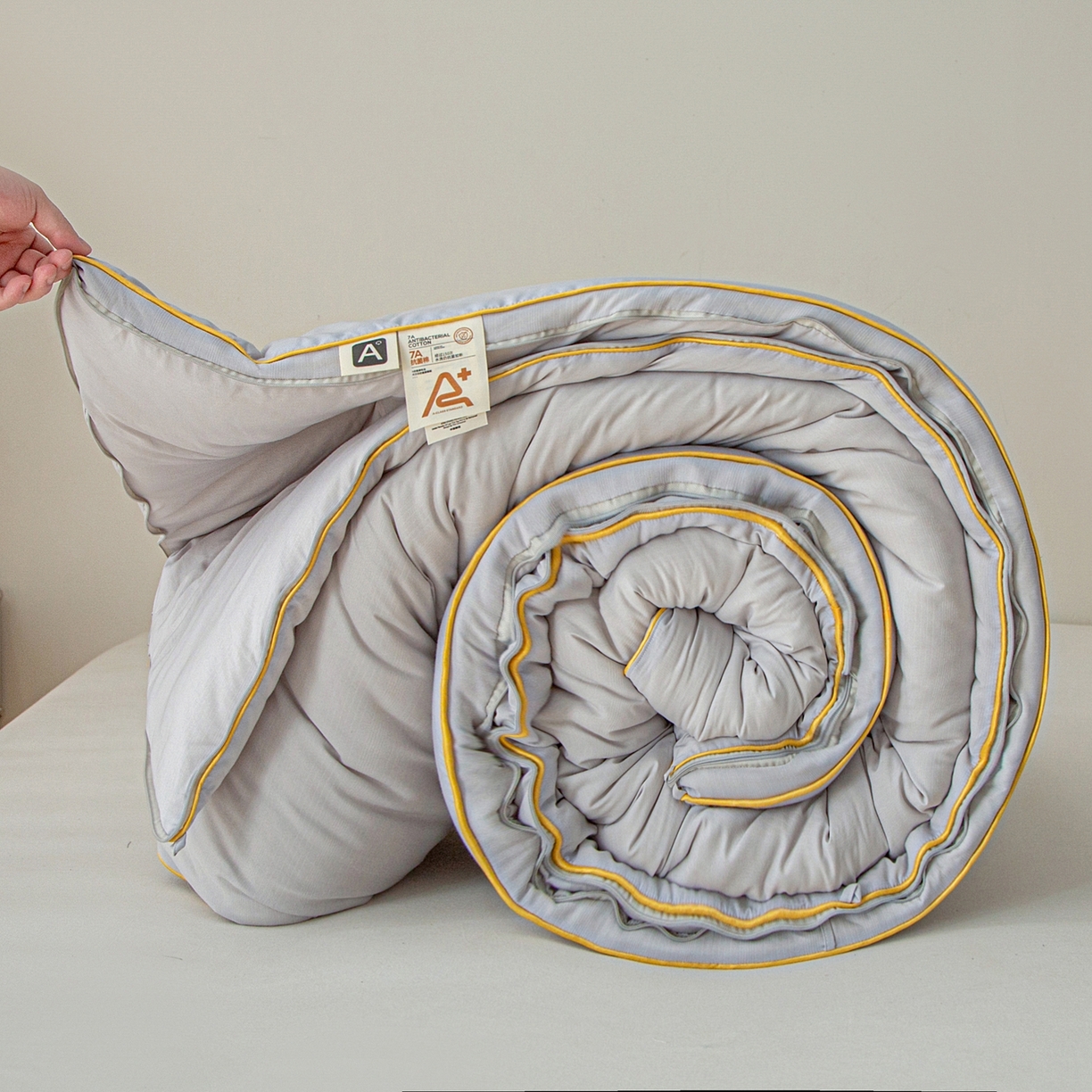 91家纺网 家纺一手货源 找家纺 维洋家纺 2025新款A类提花良质天然大豆子母被子被芯 良质灰