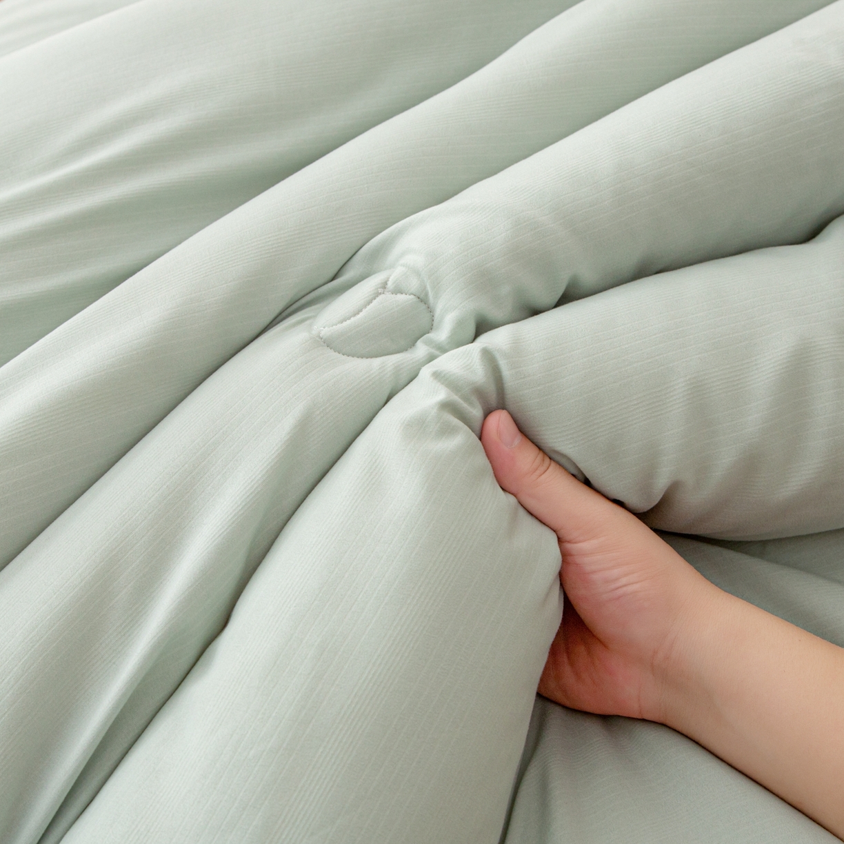 91家纺网 家纺一手货源 找家纺 维洋家纺 2025新款A类提花良质天然大豆子母被子被芯 良质绿