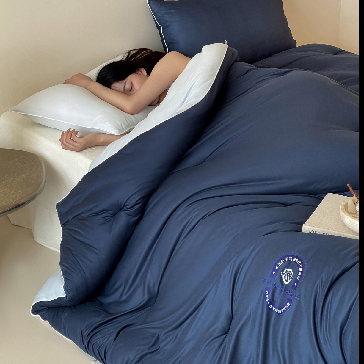 91家纺网 家纺一手货源 找家纺 一加一 2025新款泡芙中科抗菌大豆被被子被芯 星光蓝