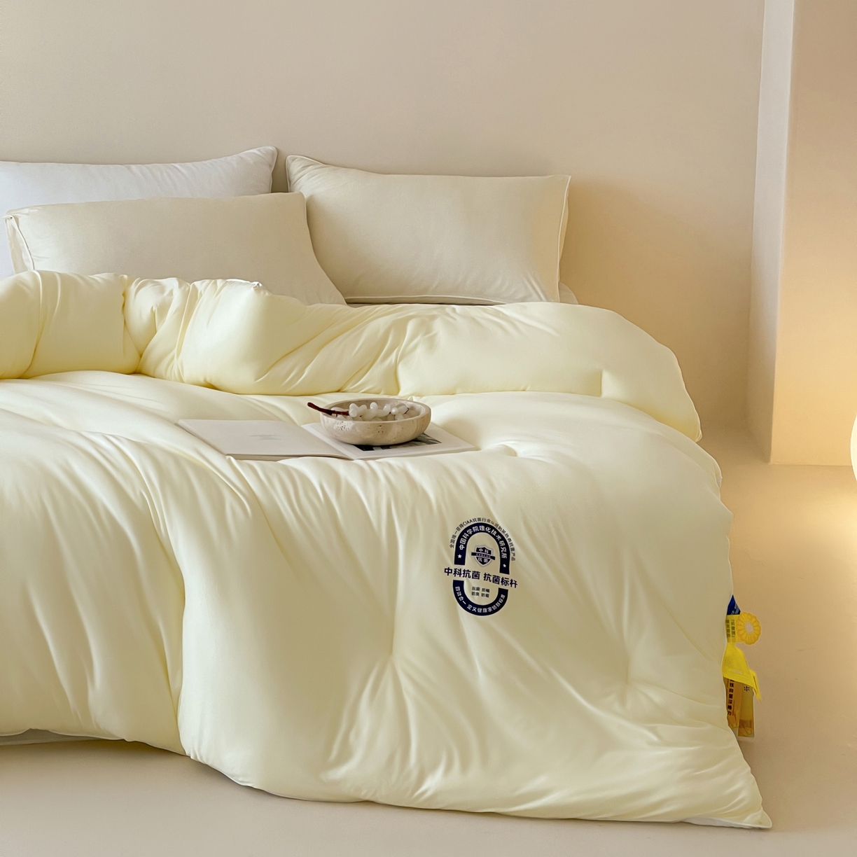 91家纺网 家纺一手货源 找家纺 一加一 2025新款泡芙中科抗菌大豆被被子被芯 柠檬黄