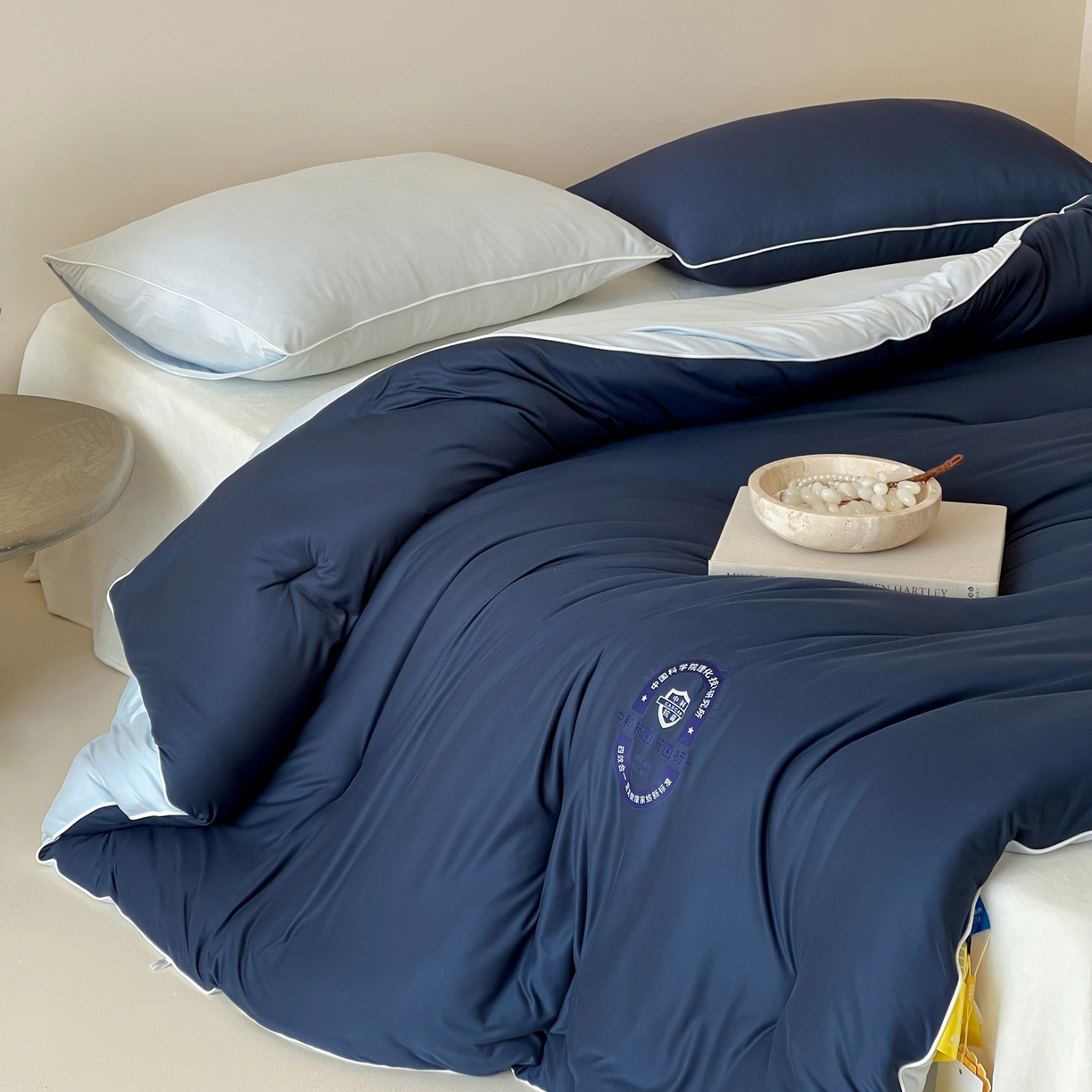 91家纺网 家纺一手货源 找家纺 一加一 2025新款泡芙中科抗菌大豆被被子被芯 星光蓝