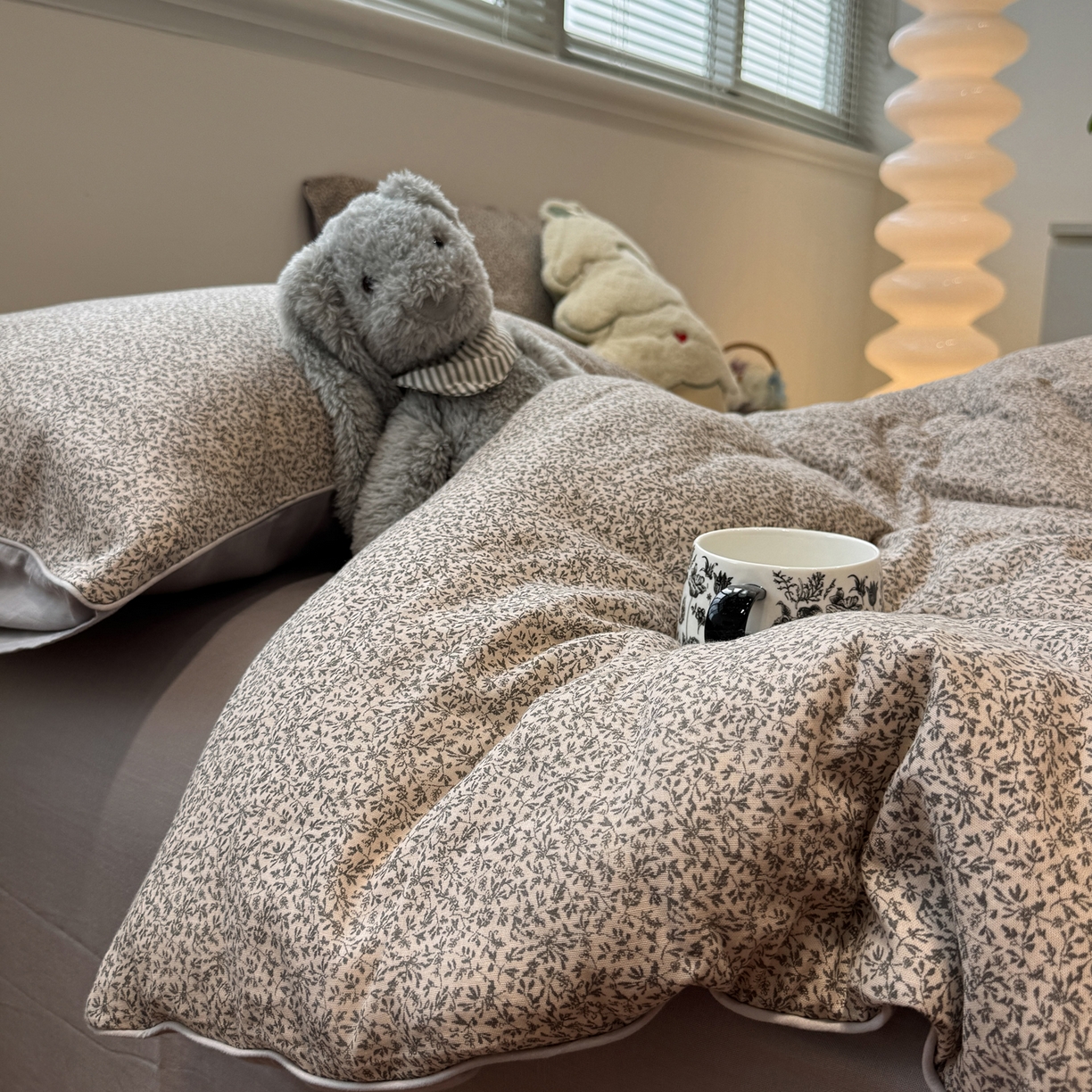 91家纺网 家纺一手货源 找家纺 一加一 2025新款40全棉双层纱印花中科抗菌被子四件套 蓝萱