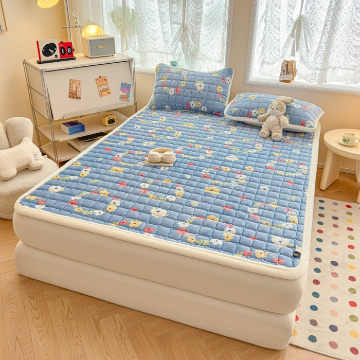 91家纺网 家纺一手货源 找家纺 （总）爱屋及屋 2025加厚牛奶绒印花床垫软垫加绒加厚床褥垫床护垫铺底毛绒垫子【200g填充】