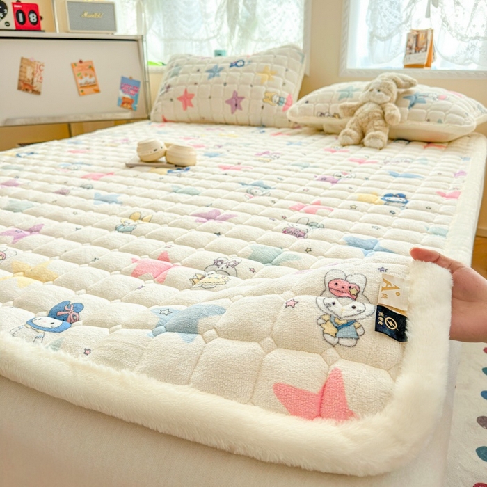 爱屋及屋 2025新款牛奶绒印花床垫-大床款 萌萌布布